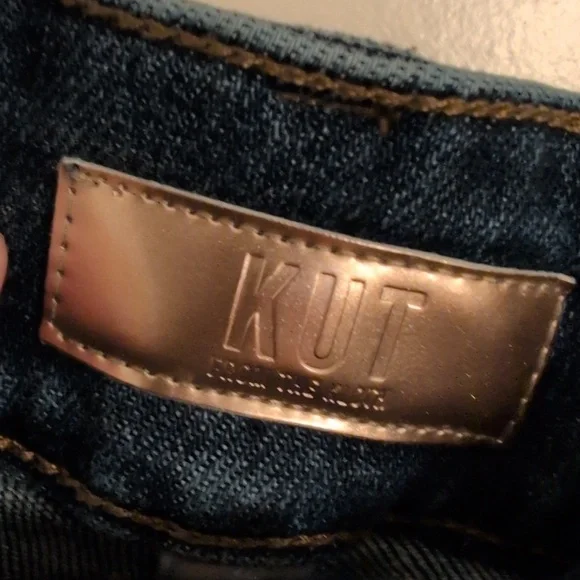 Kut from the Kloth Meg High-Rise Wide Leg Cropped Jeans, Size 16 - Picture 6 of 11